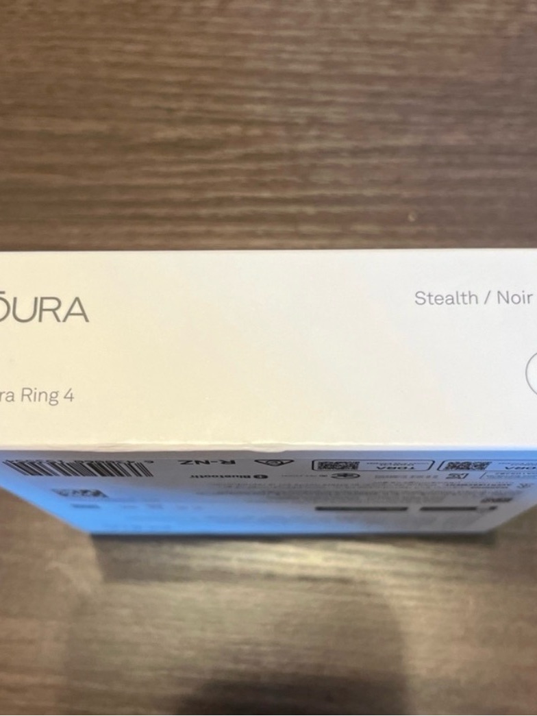 Oura Stealth Ring 4 Stealth And White Box